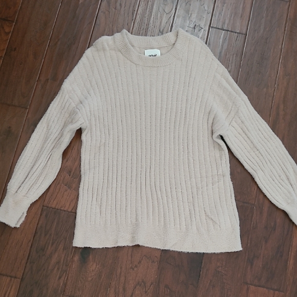 aerie Sweaters - Aerie Soft Beige/Creamy Tan Oversized Ribbed Sweater size Small